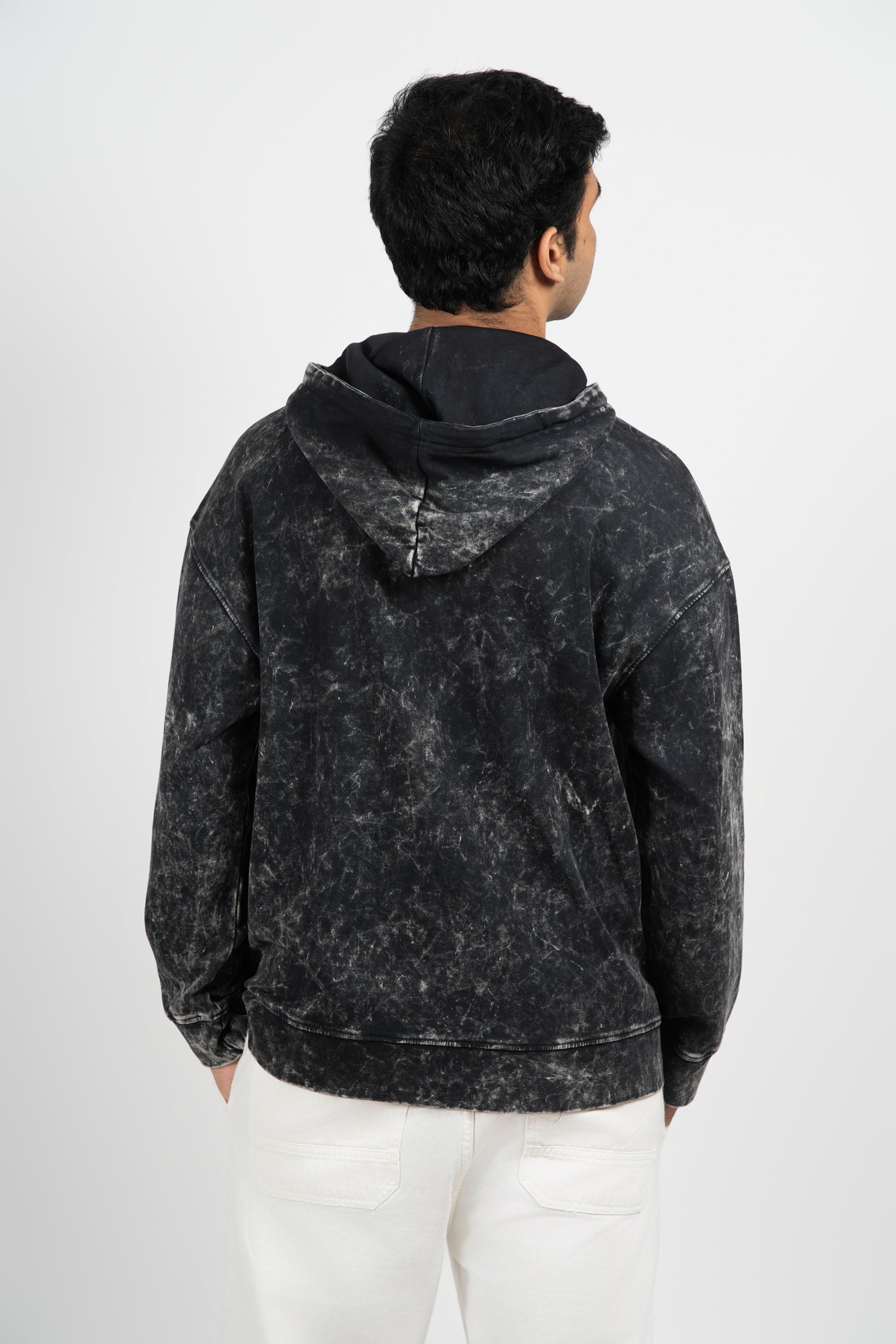 Black-back3