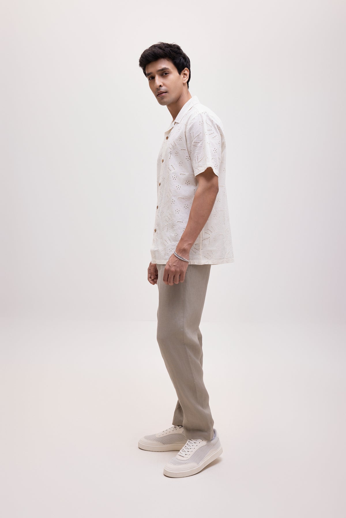 The Willow Camp Shirt - White